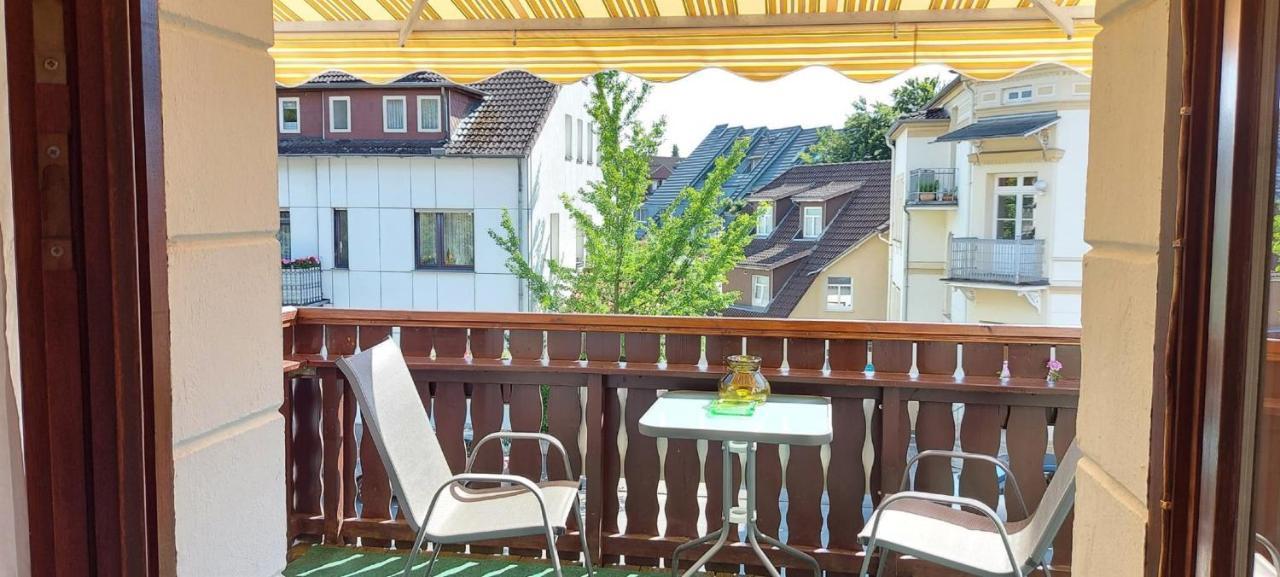 Ferienwohnungen Parkschloesschen Bad Pyrmont Exterior foto